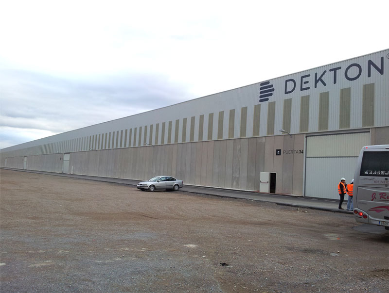 Dekton Werk Dekton-Werk.jpg