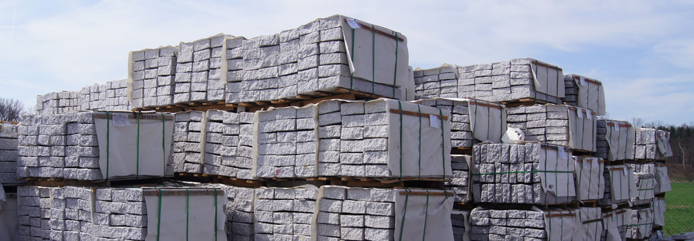 Granit Leistensteine am Lager Granit-Leistensteine - Lager.jpg
