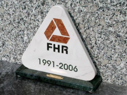 Wasserstrahlschneiden Präsent zum Firmenjubiläum Wasserstrahlschneiden-Praesent.jpg